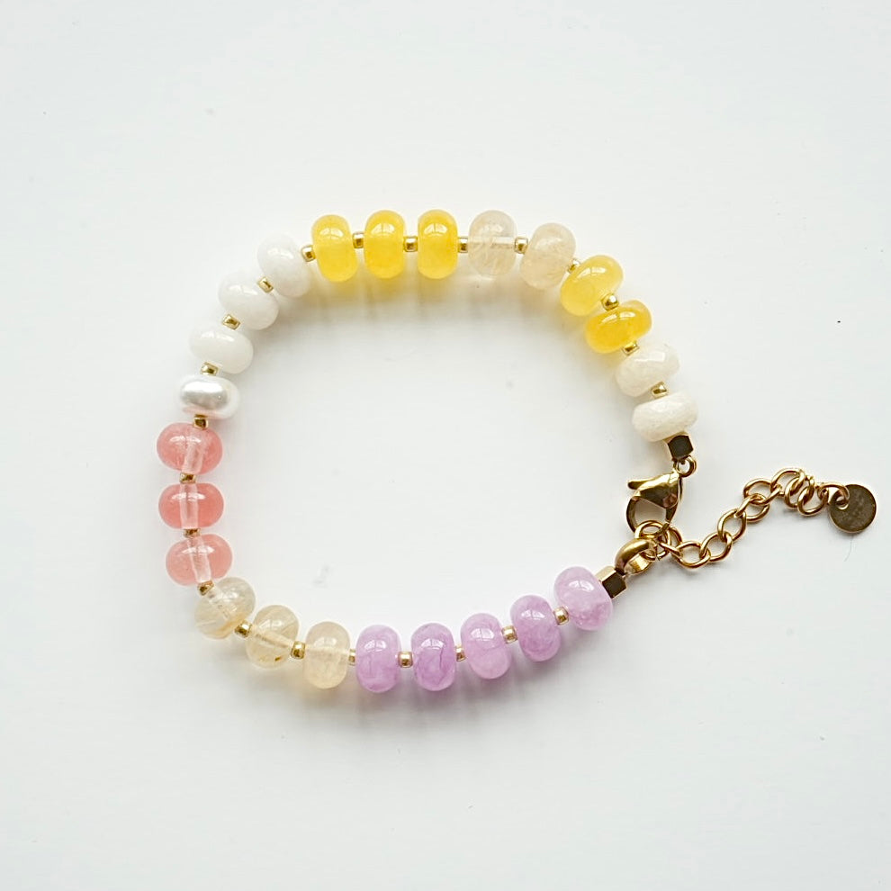 ✨ Pastel Rainbow Beaded Bracelet with Gold Accents ✨