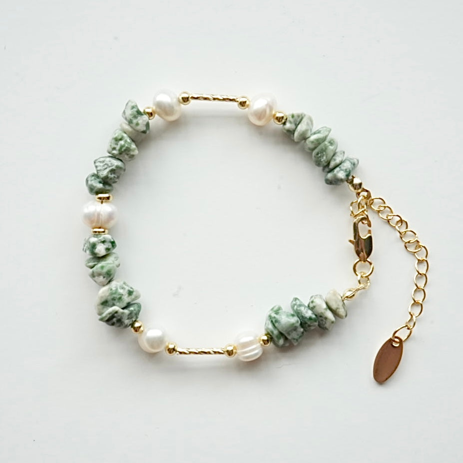 ✨ Sage Green & Pearl-White Beaded Bracelet with Gold Details 🌿