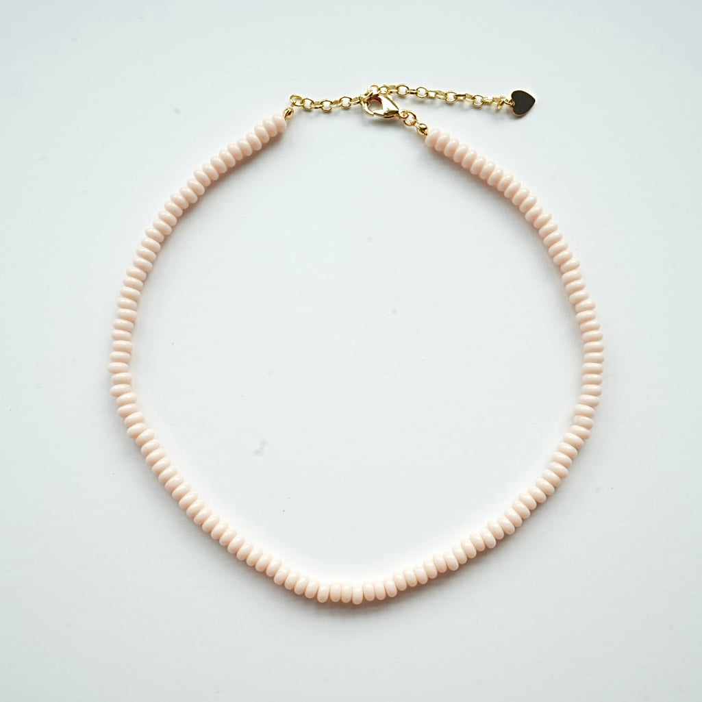 Creamy Peach Pastel Beaded Choker Necklace 🍑✨